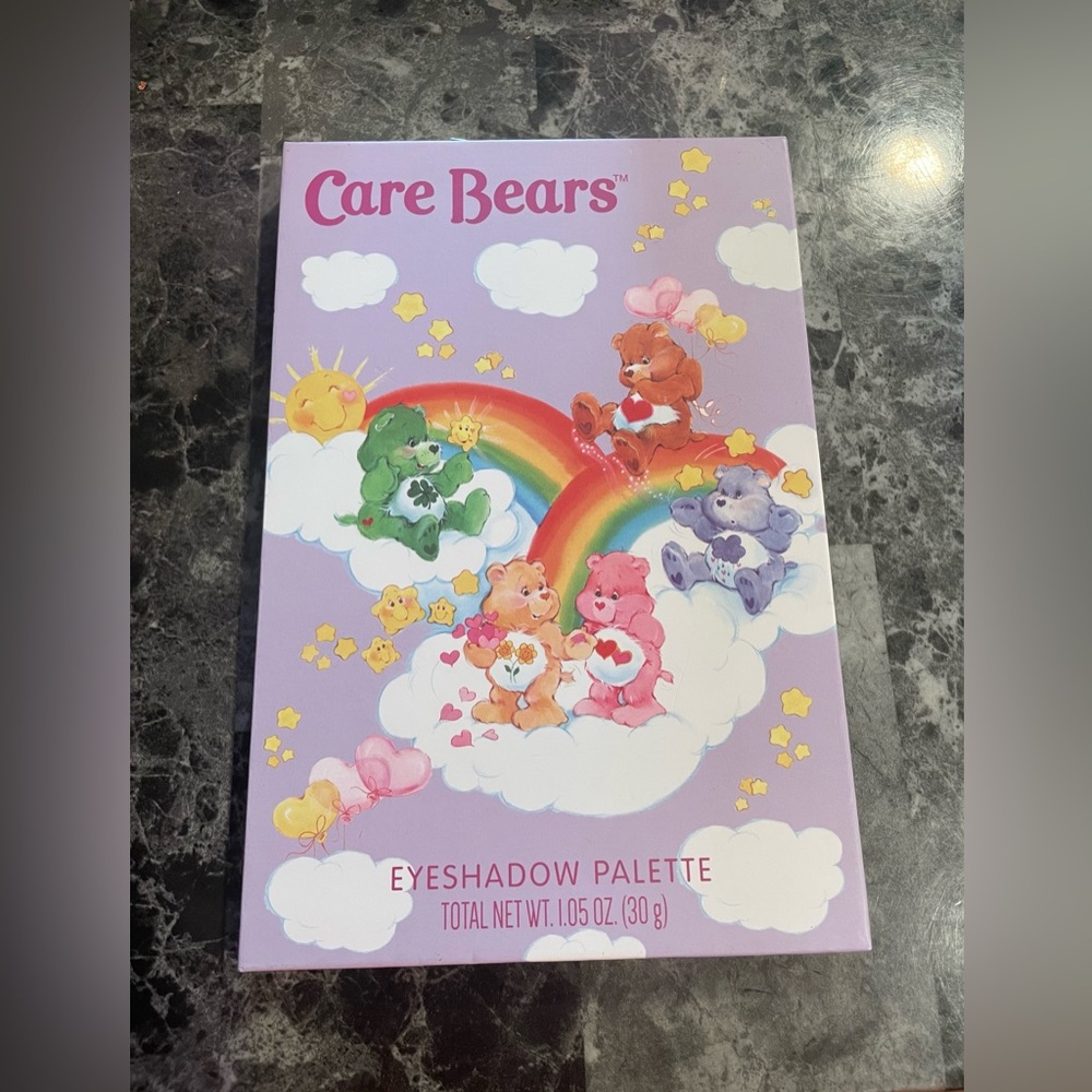 Beautiful Care Bears 12 Eyeshadow‎ Palette - Picture 2 of 3